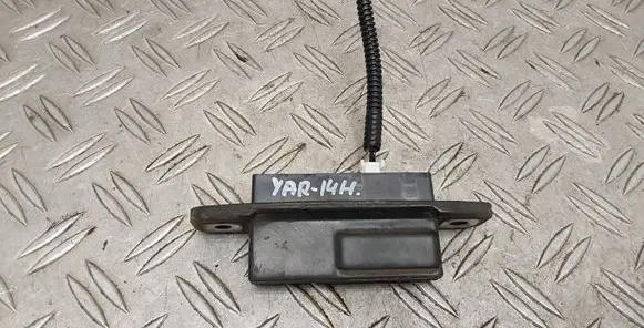 Toyota Yaris Tailgate opening switch 