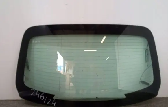 Mercedes-Benz C W205 Rear windscreen/windshield window AGC