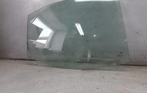 Ford Mondeo Mk III Rear door window glass