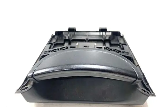 Toyota Avensis T270 Other center console (tunnel) element 5890805020 RG34144901 899