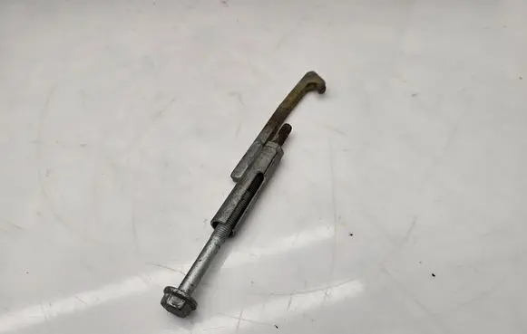 Volkswagen Crafter Spare wheel bolt