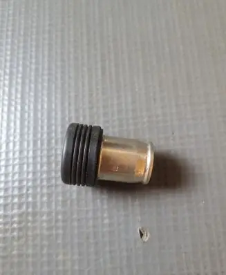 Volkswagen Touareg II Cigarette lighter 