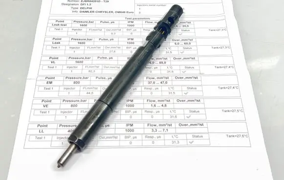 Mercedes-Benz E W211 Fuel injector EJBR04201D