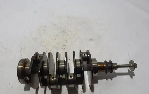 Subaru Forester SK Crankshaft 12200AA600