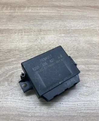 Renault Espace IV Parking PDC control unit/module 8200235627