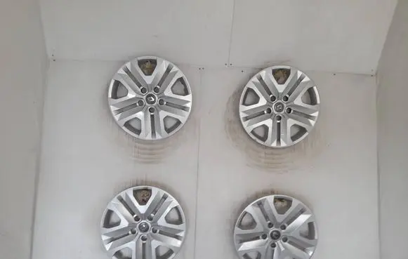 Renault Express R16 wheel hub/cap/trim 403152842R