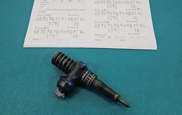 Volkswagen PASSAT B5.5 Fuel injector 0414720214 IMPRK1585513
