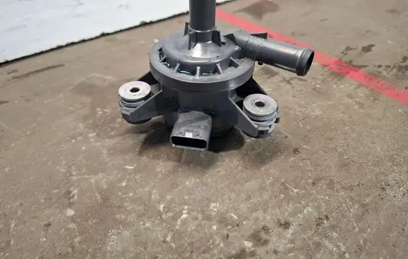 Volvo V60 Electric auxiliary coolant/water pump 31319023