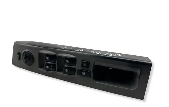 KIA Sorento Electric window control switch 