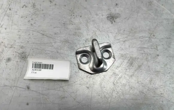 Volvo XC60 Rear door lock loop/hook striker 32353195 31391833