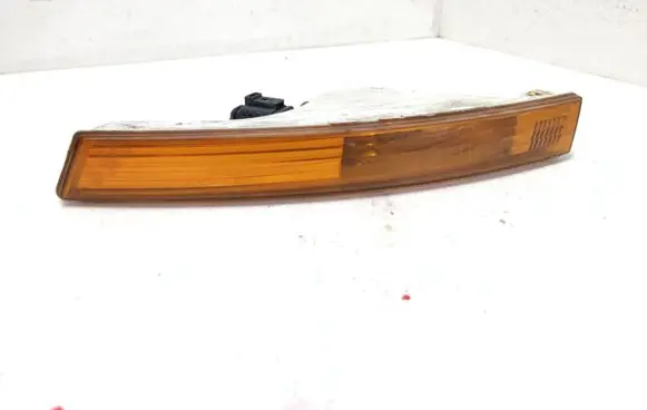 Front indicator light
