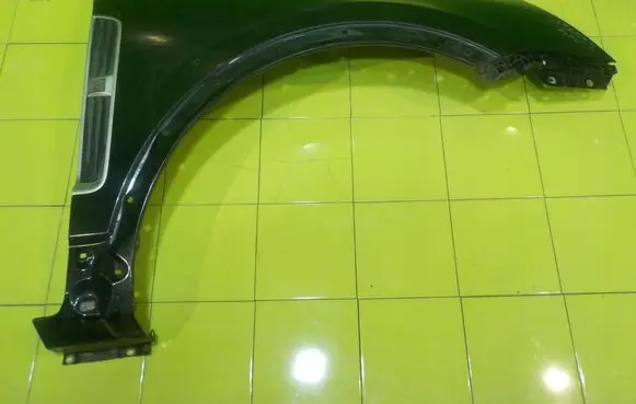 Opel Antara Fender PRZOD PRAWY