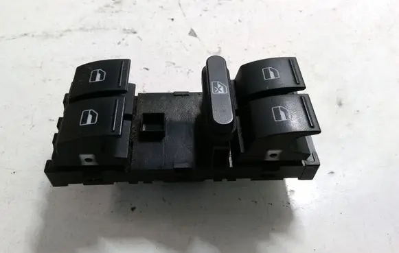 Volkswagen Golf Plus Electric window control switch 1K4959857B