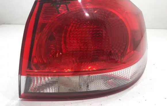 Rear/tail lights