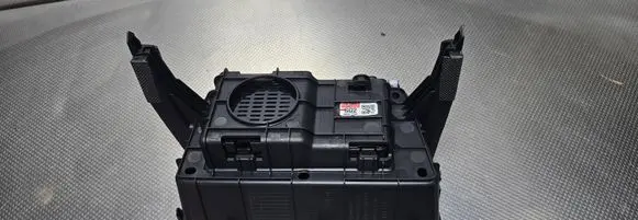 KIA Niro Wireless charging module 84630-AT000