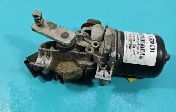 Renault Megane III Wiper motor IMPRK1539091