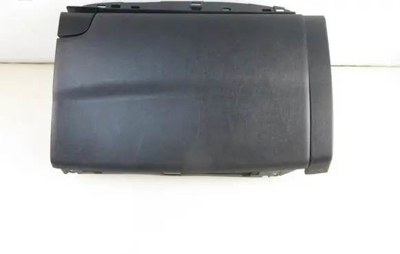 Ford Galaxy Glove box