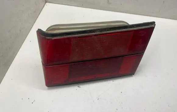 BMW 5 E34 Tailgate rear/tail lights