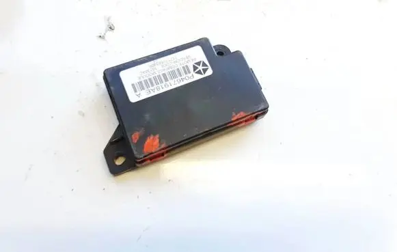Dodge Caliber Other control units/modules p04671918ae 157715582405