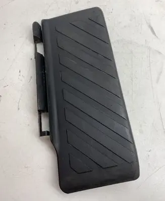 Volkswagen PASSAT B8 Foot rest pad/dead pedal 5Q1864777C