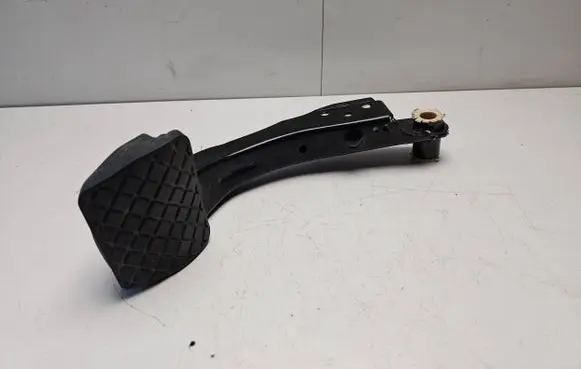 Volkswagen Caddy Brake pedal 1T2723143F