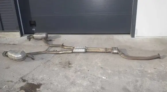 BMW 5 F10 F11 Muffler/silencer 8518806 8516528 8516535