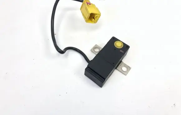 Volkswagen Touareg I Fuse 7L0915457