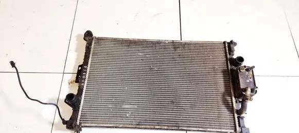 Ford Grand C-MAX Coolant radiator