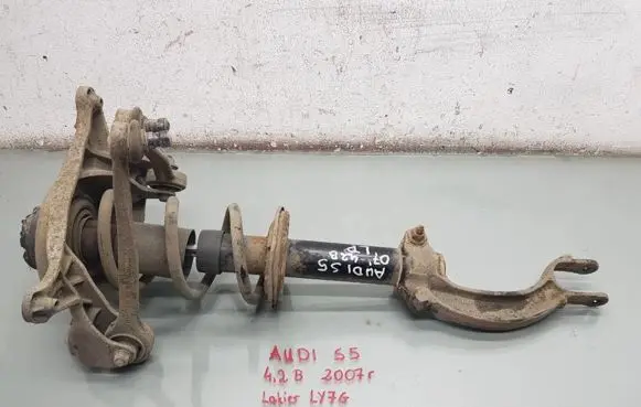 Audi S5 Front wheel hub spindle knuckle