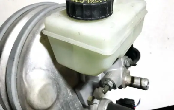 Mercedes-Benz CL C215 Master brake cylinder 32662134