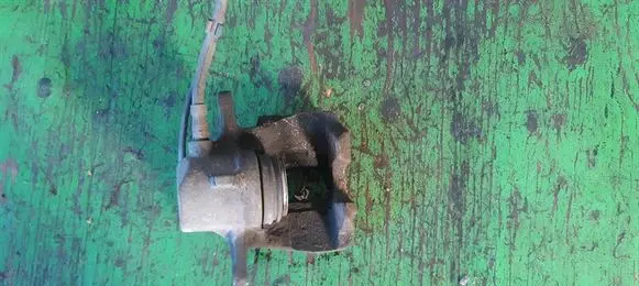 Mercedes-Benz C W202 Front brake caliper