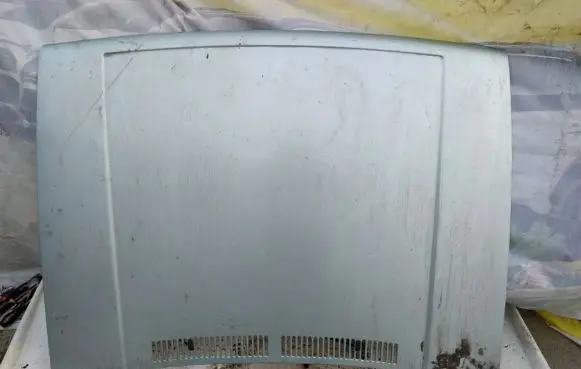 Volkswagen Jetta II Engine bonnet/hood pilkas