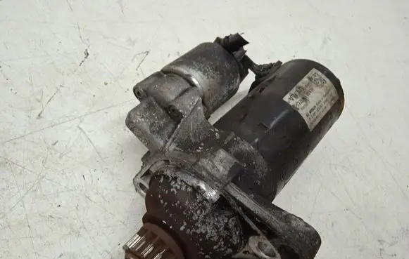 Seat Ibiza IV (6J,6P) Starter motor 02Z911024H