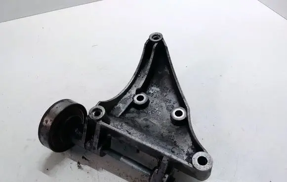 Audi A4 S4 B7 8E 8H A/C compressor mount bracket 059260885F