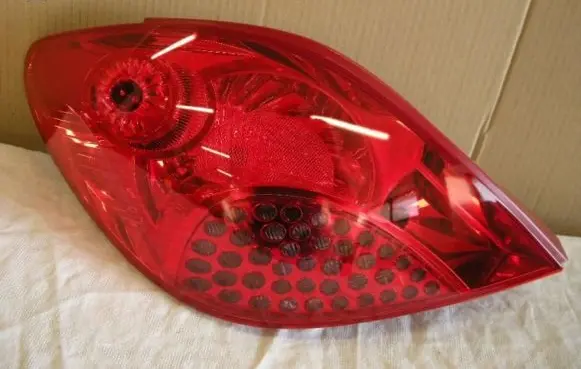 Peugeot 207 Rear/tail lights