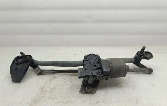 Opel Astra H Front wiper linkage and motor 13111211 3397020632