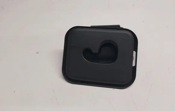 Audi A6 S6 C8 4K Cargo luggage net fixing mount 4K9861735