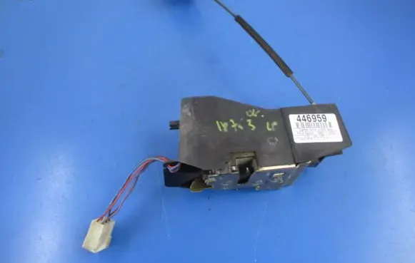 Ford Escort Front door lock