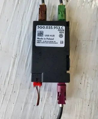 Volkswagen Golf Sportsvan USB control unit 5G0035953C