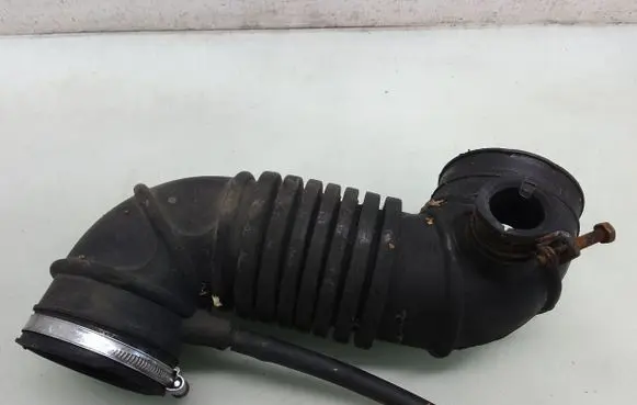 KIA Joice Air intake hose/pipe 28106M2000