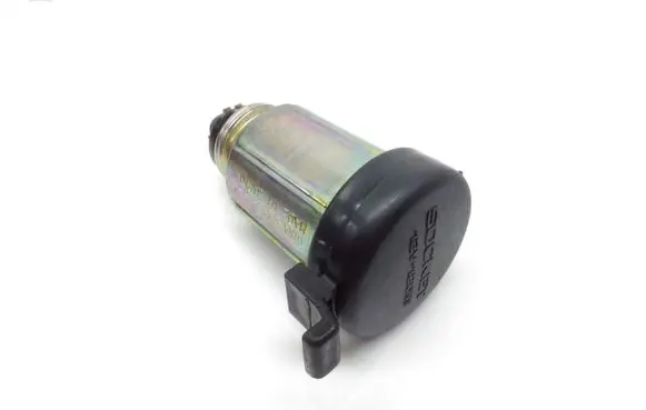 Mazda MPV 12 V Socket (rear) 
