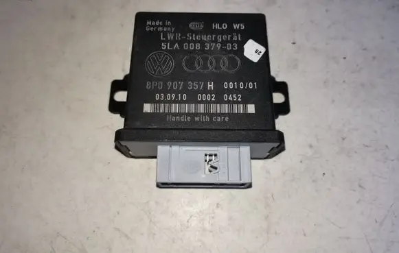 Audi A6 S6 C6 4F Light module LCM 8P0907357H 5LA00837903 5LA008379