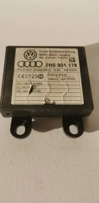 Audi A4 S4 B7 8E 8H Alarm control unit/module 8H0951178 510030630