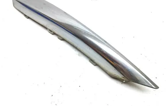 Front bumper splitter molding
