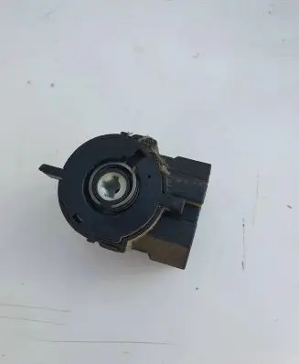 BMW X3 E83 Ignition lock contact 6901961