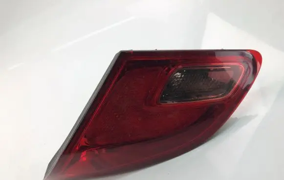 Opel Astra J Tailgate rear/tail lights 8600601