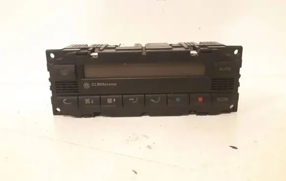 Volkswagen PASSAT B5 Climate control unit 3B1907044D 8400016303