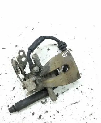 Ford Kuga I Rear brake caliper