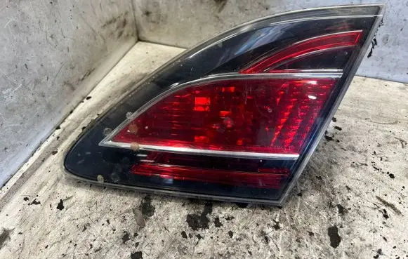 Mazda 6 Tailgate rear/tail lights 13241055