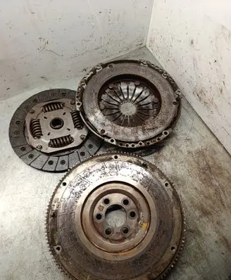 Audi A1 Clutch set kit 04C141025D
